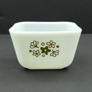 Pyrex Spring Blossom Refrigerator Dish Crazy Daisy 501-B 1.5 Cup Fridgie